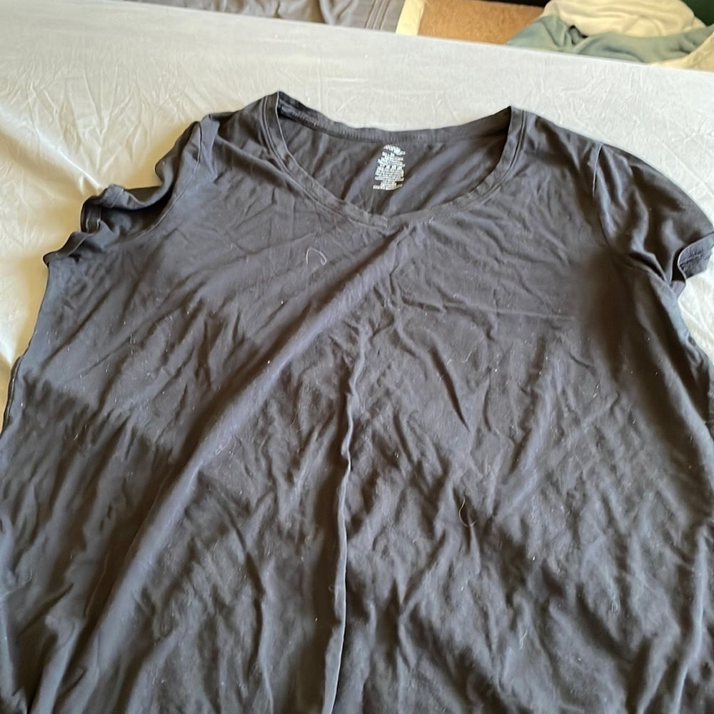 Plain Black Tee